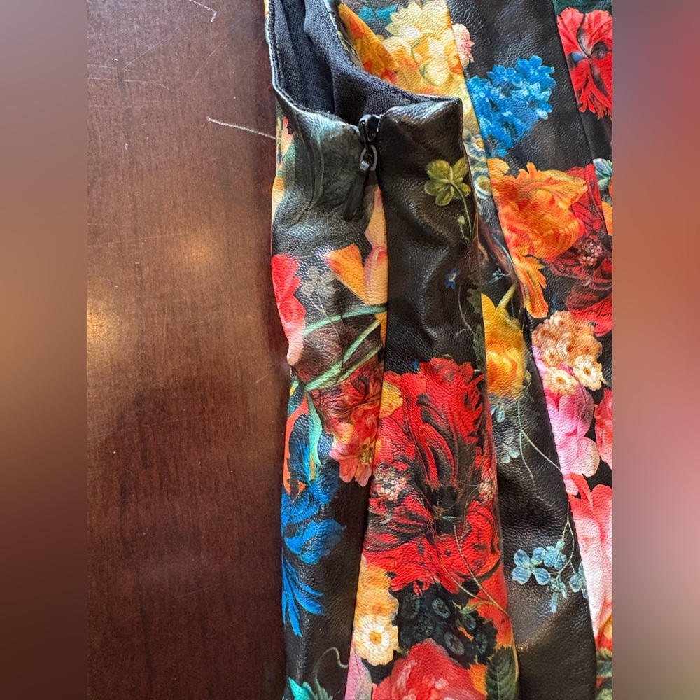 Ava & Yelly Floral Sleeveless Dress NWOT - Picture 5 of 9